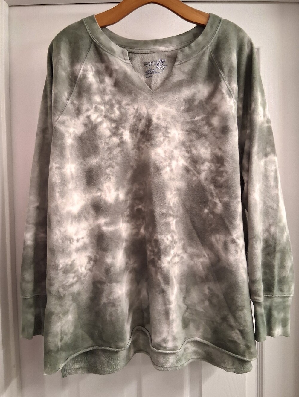 Terra & Sky Green Tie Dyed Sweatshirt 1X